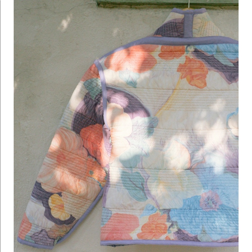 Jess Meany Lilac Floral Juniper Cropped Coat NWOT - Picture 3 of 4